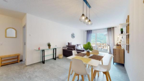 Apartment with sauna and mountain view